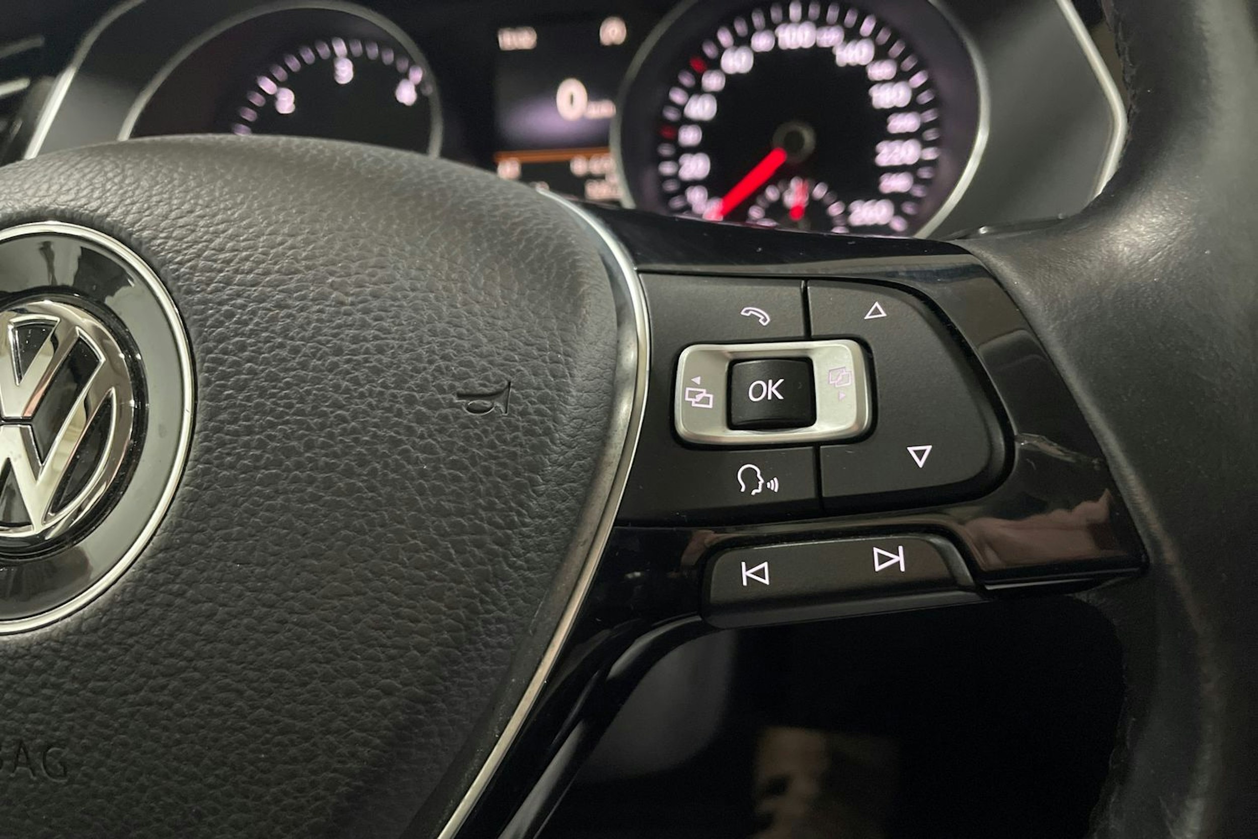 Harmaa Volkswagen PASSAT 2016 kuva 23.