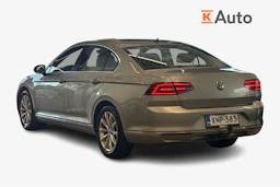 harmaa Volkswagen Passat 2016 kuva 2.