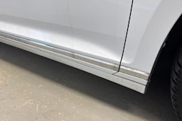 valkoinen Volkswagen Passat 2016 kuva 19.