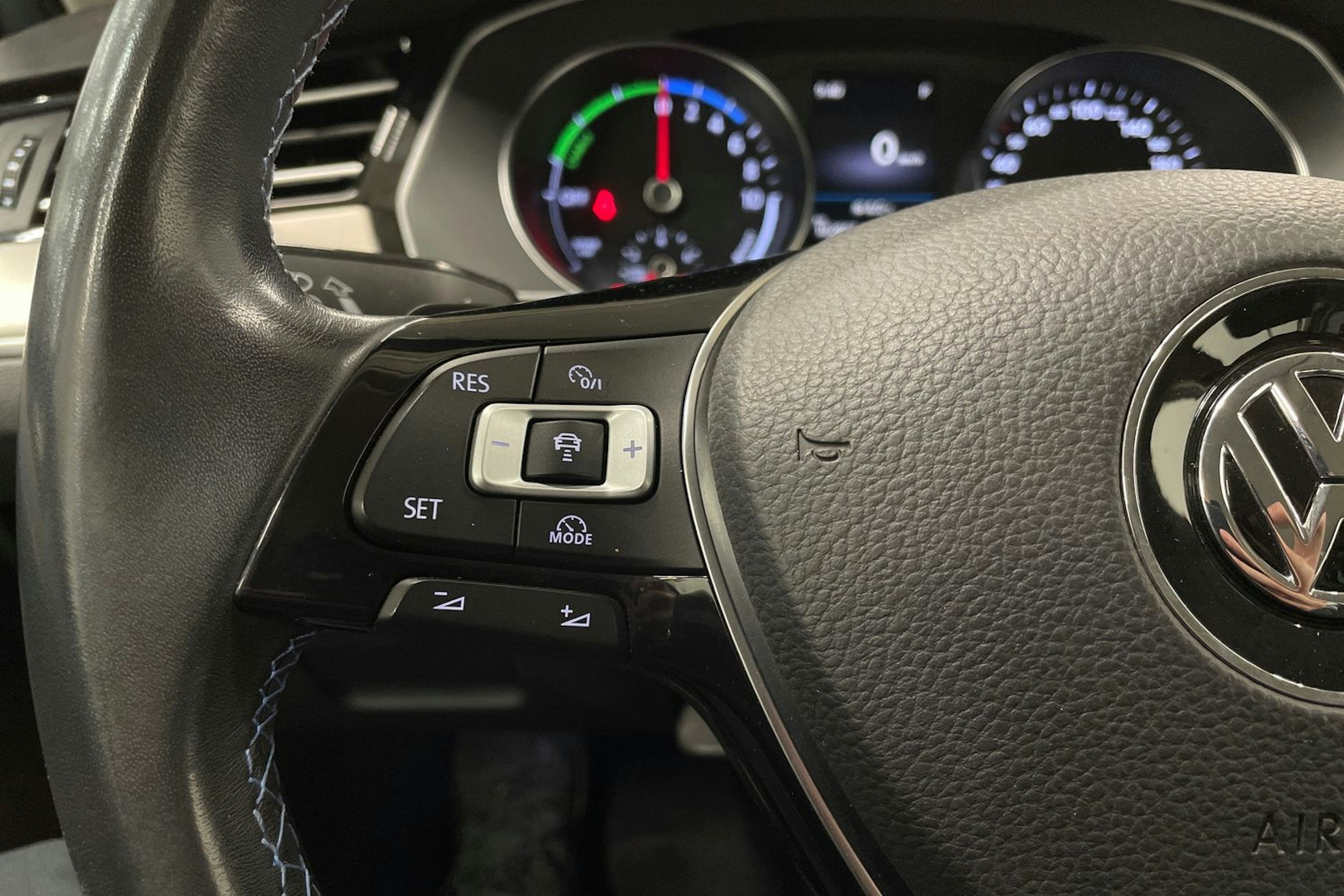 hopea Volkswagen Passat 2016 kuva 22.