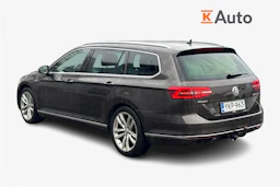 ruskea (beige) Volkswagen Passat 2016 kuva 2.