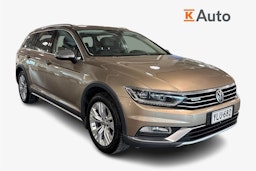 ruskea (beige) Volkswagen Passat 2016 kuva 1.