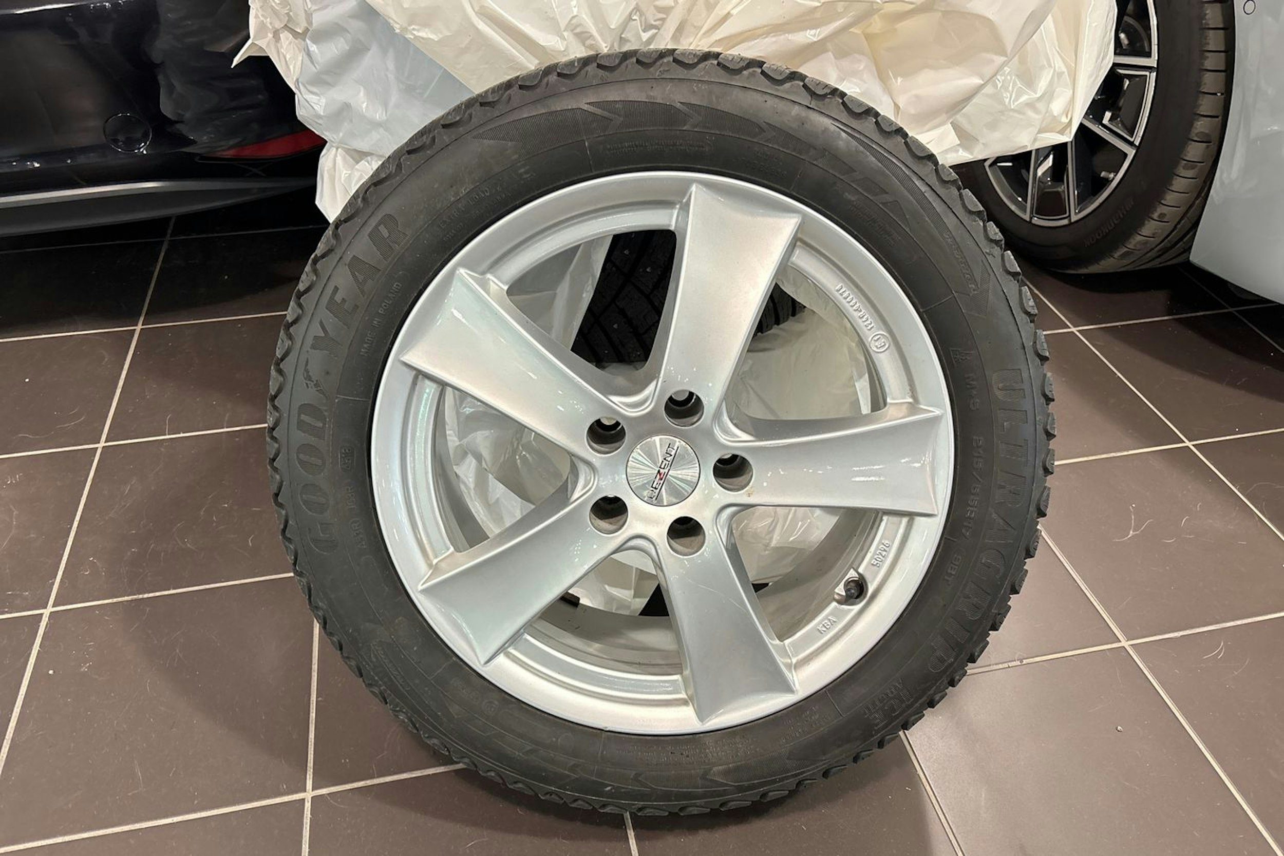 ruskea (beige) Volkswagen Passat 2016 kuva 21.