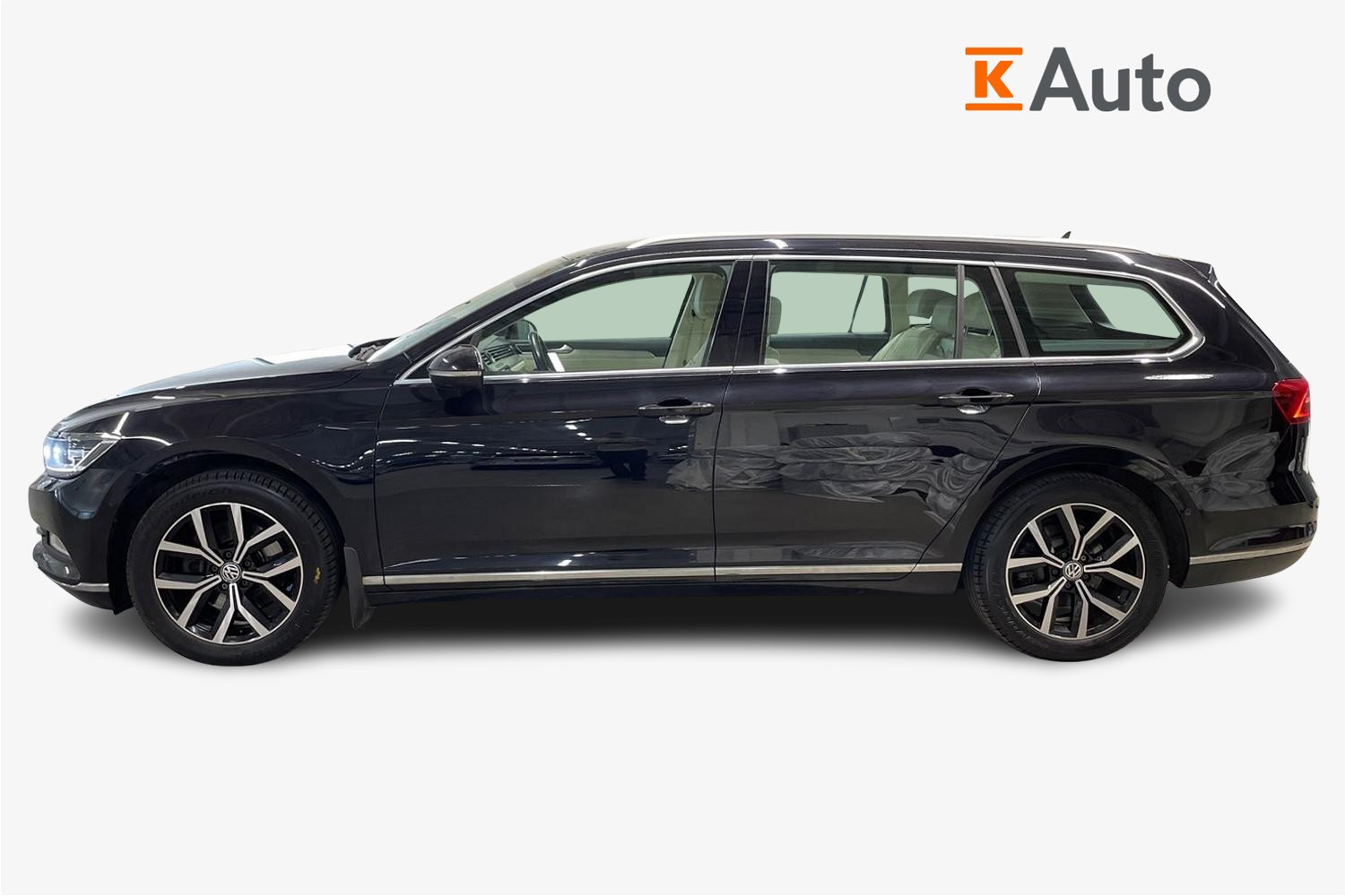 Volkswagen Passat 2016, photo 5/24