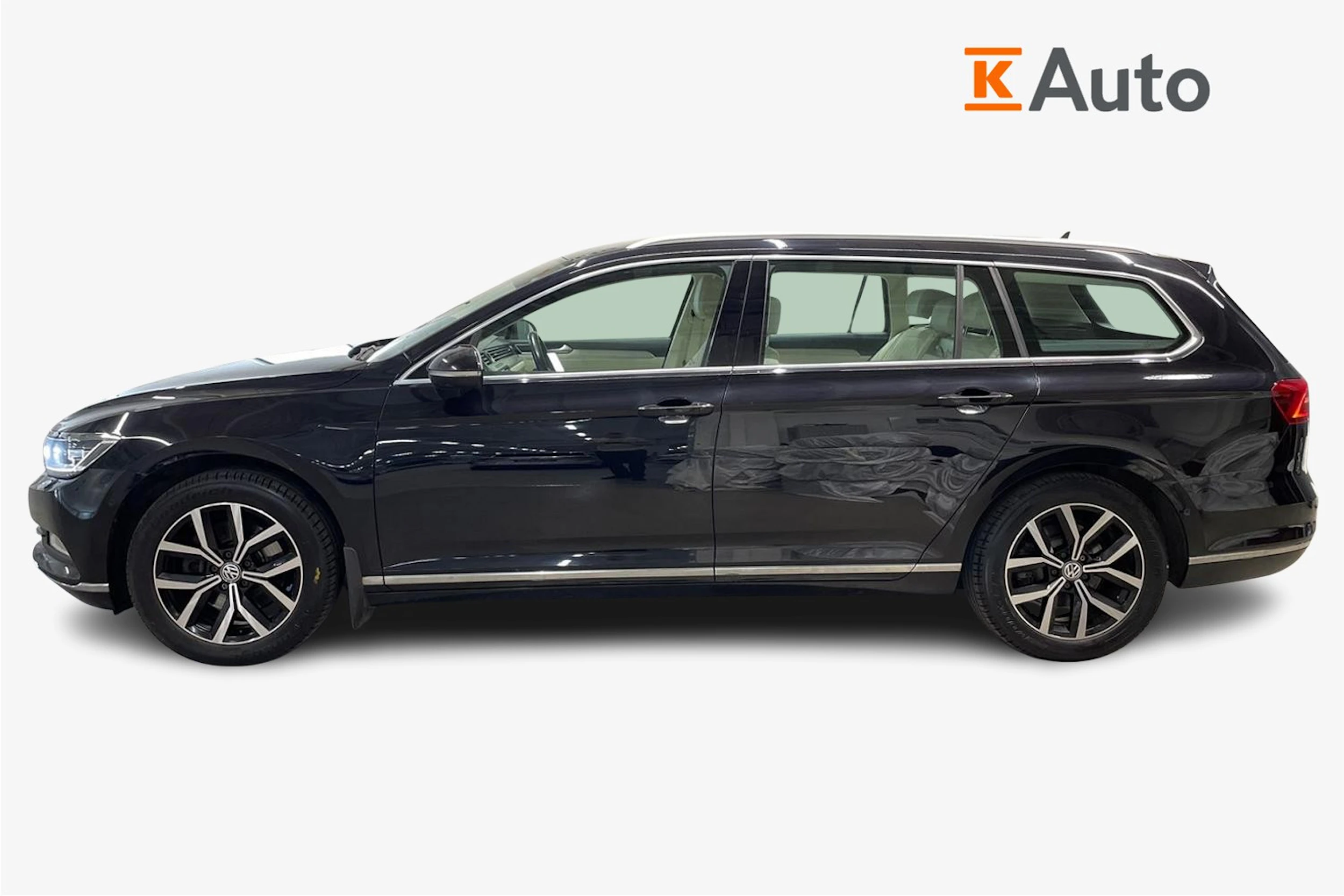 musta Volkswagen Passat 2016 kuva 5.