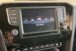 ruskea (beige) Volkswagen Passat 2016 kuva 15.