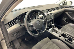 Harmaa Volkswagen PASSAT 2016 kuva 6.