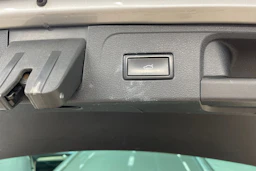 Harmaa Volkswagen PASSAT 2016 kuva 22.