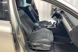Harmaa Volkswagen PASSAT 2016 kuva 26.