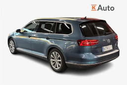 sininen Volkswagen Passat 2017 kuva 2.