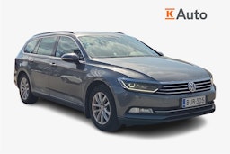 harmaa Volkswagen Passat 2017 kuva 1.