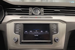 harmaa Volkswagen Passat 2017 kuva 19.