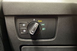 harmaa Volkswagen Passat 2017 kuva 25.