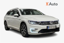 valkoinen Volkswagen Passat 2017 kuva 1.