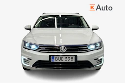 valkoinen Volkswagen Passat 2017 kuva 4.