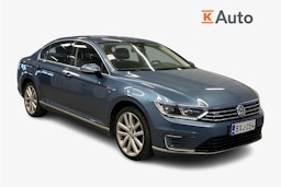 sininen Volkswagen Passat 2017 kuva 1.