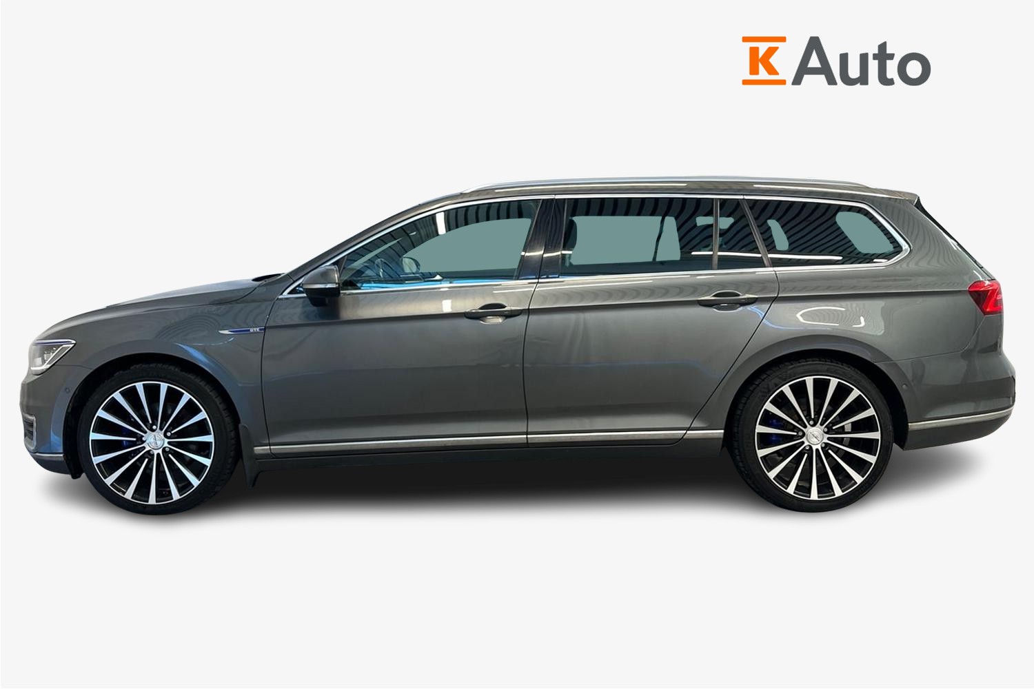 Volkswagen Passat 2017, photo 5/34