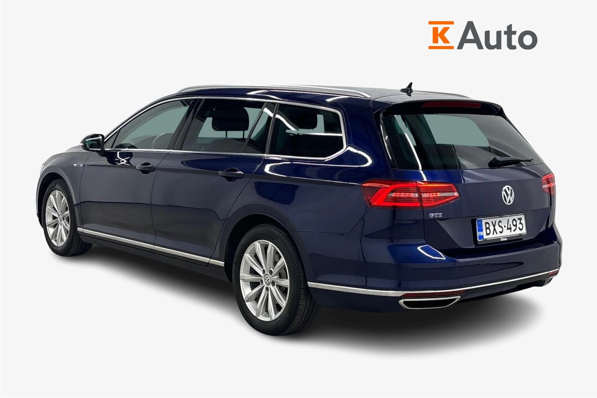 sininen Volkswagen Passat 2017 kuva 2.