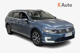 Sininen Volkswagen PASSAT 2017 kuva 1.