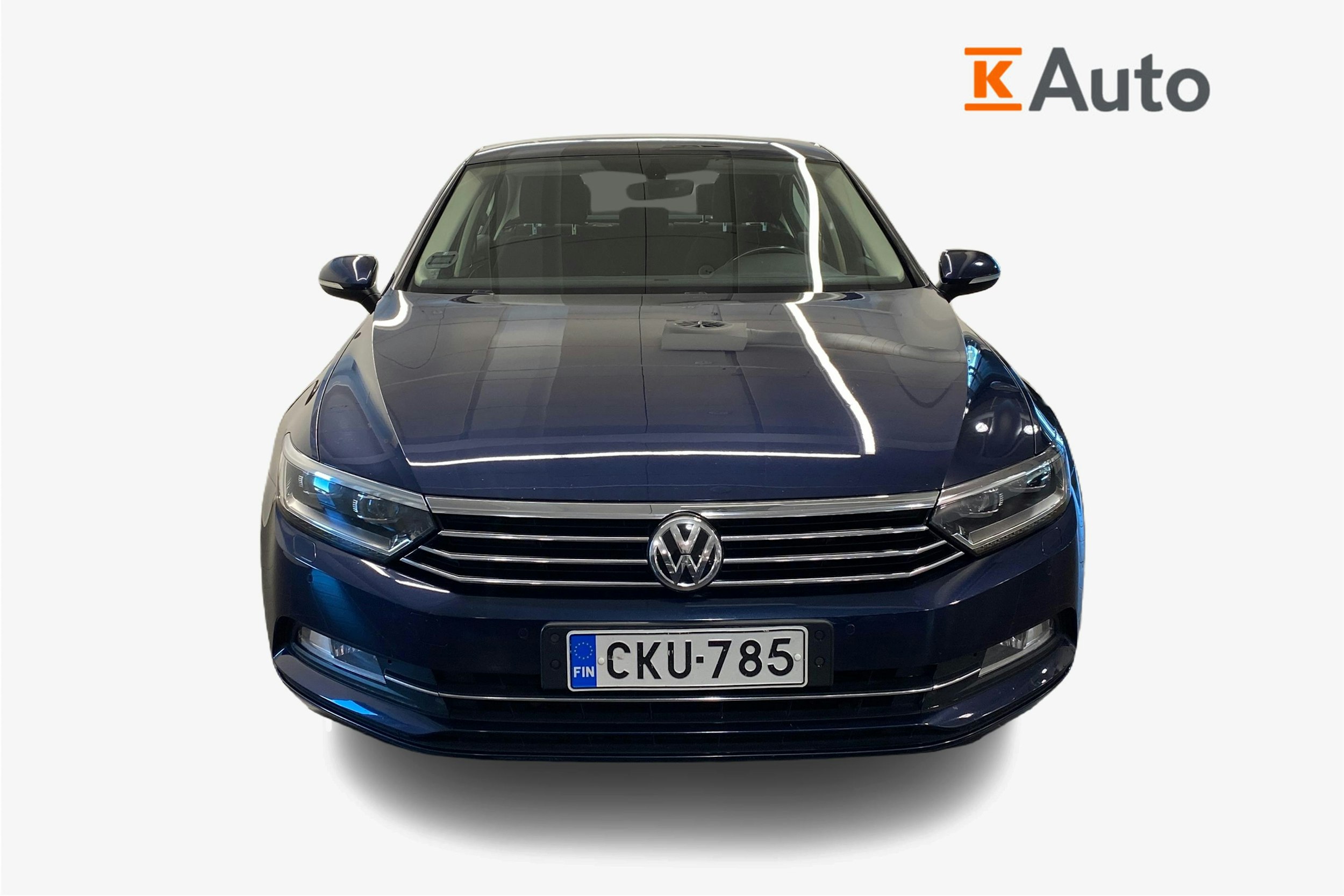 sininen Volkswagen Passat 2017 kuva 5.