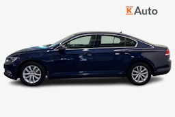 sininen Volkswagen Passat 2017 kuva 6.