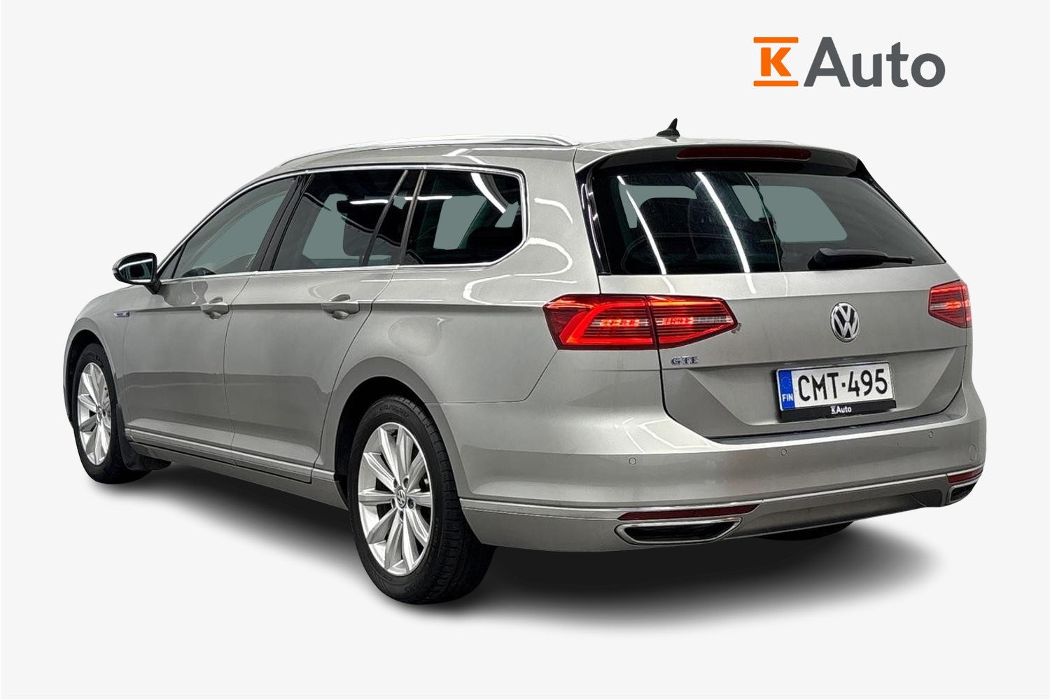 Volkswagen Passat 2017, photo 2/3