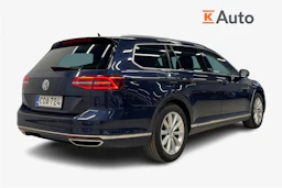Sininen Volkswagen PASSAT 2017 kuva 2.