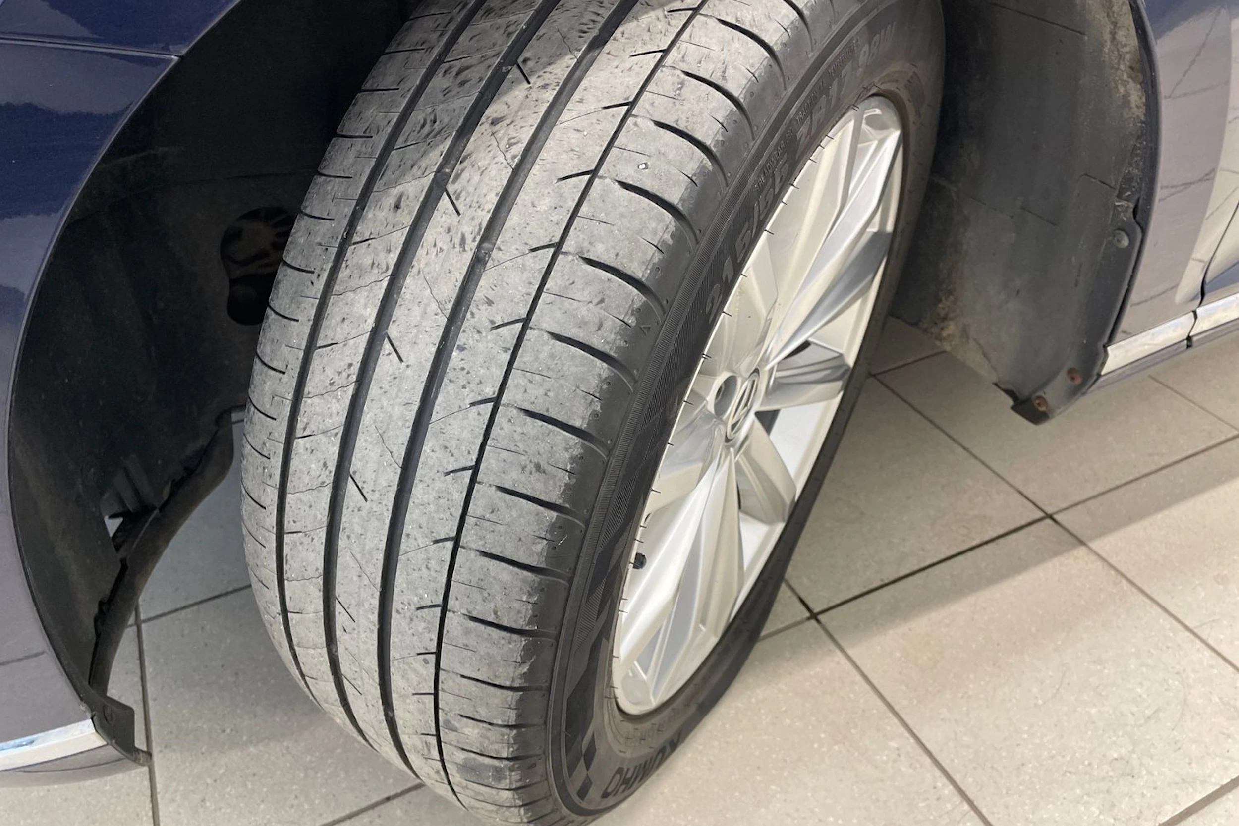 Sininen Volkswagen PASSAT 2017 kuva 10.