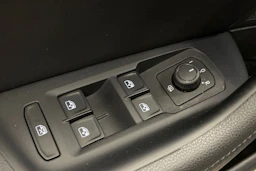 Sininen Volkswagen PASSAT 2017 kuva 11.