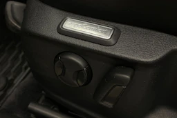 Sininen Volkswagen PASSAT 2017 kuva 12.