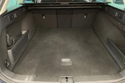 Sininen Volkswagen PASSAT 2017 kuva 20.