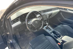 Musta Volkswagen PASSAT 2017 kuva 3.