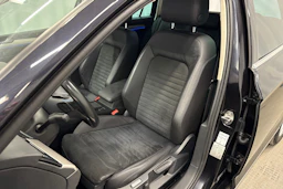 Musta Volkswagen PASSAT 2017 kuva 20.