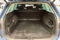 Sininen Volkswagen PASSAT 2017 kuva 12.