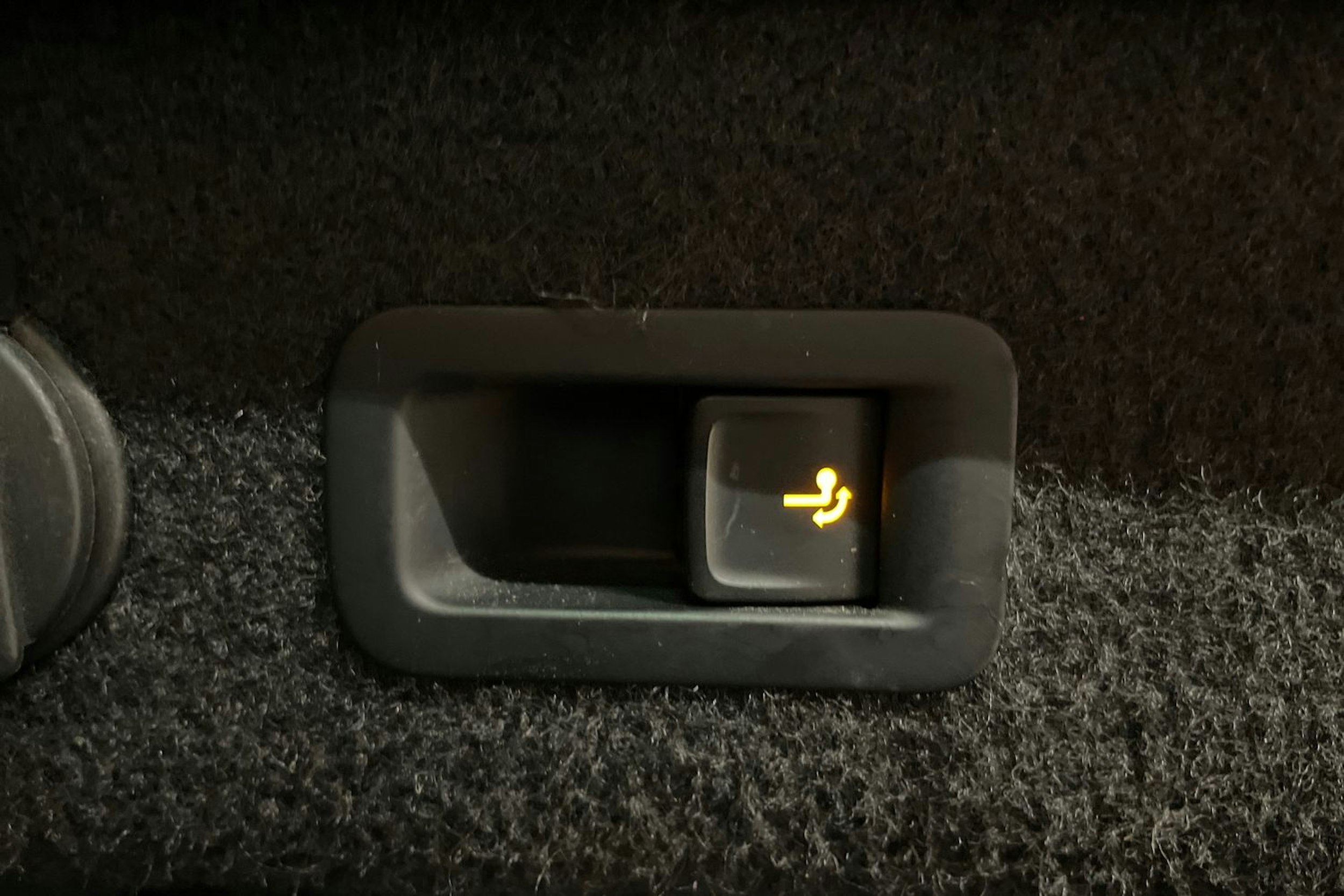 Sininen Volkswagen PASSAT 2017 kuva 14.