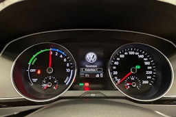 Sininen Volkswagen PASSAT 2017 kuva 15.