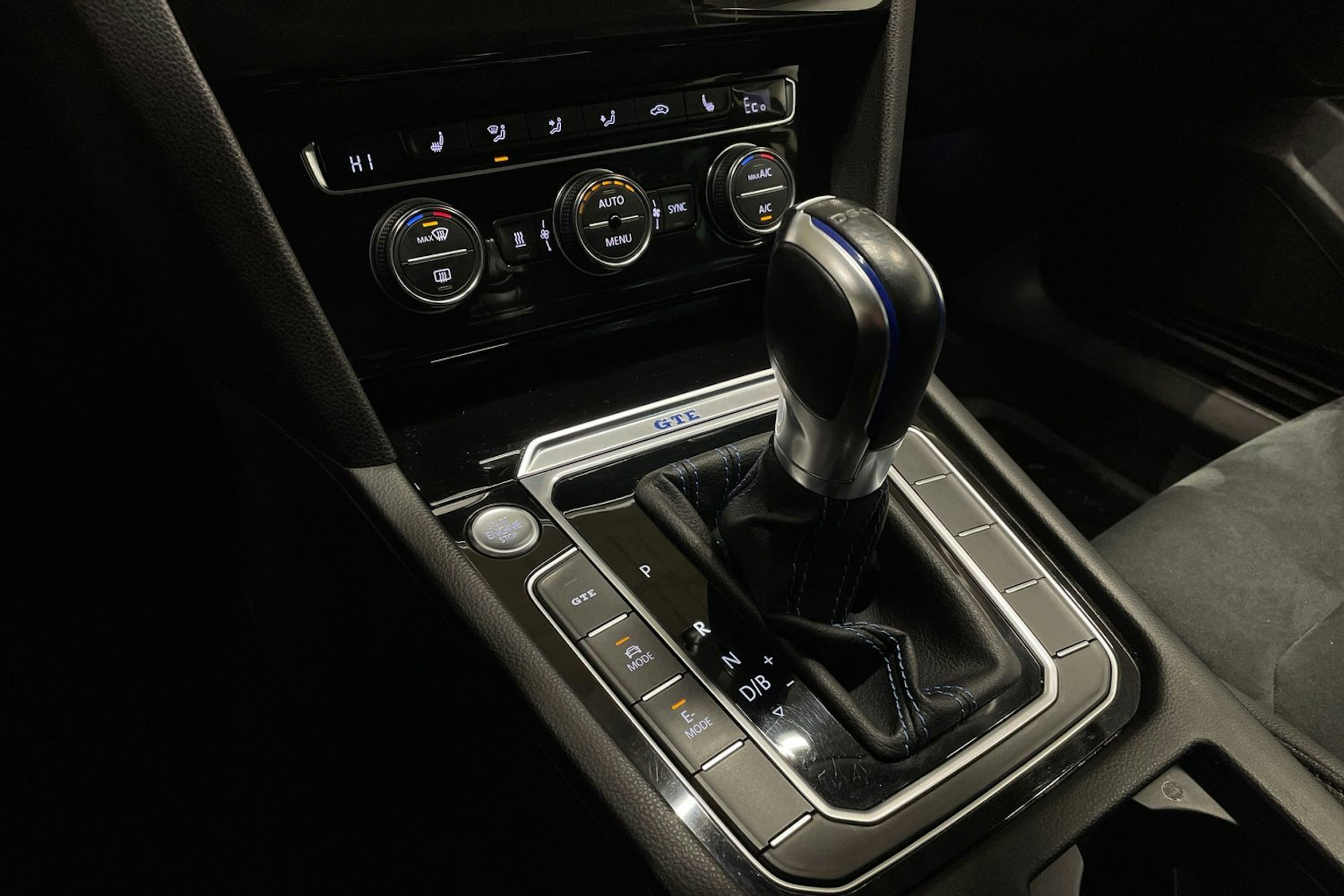 Sininen Volkswagen PASSAT 2017 kuva 20.