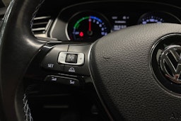 Sininen Volkswagen PASSAT 2017 kuva 22.