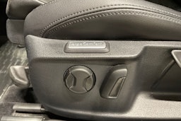 Sininen Volkswagen PASSAT 2017 kuva 25.