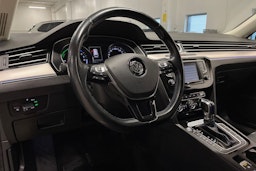 Sininen Volkswagen PASSAT 2017 kuva 26.