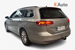 harmaa Volkswagen Passat 2017 kuva 2.