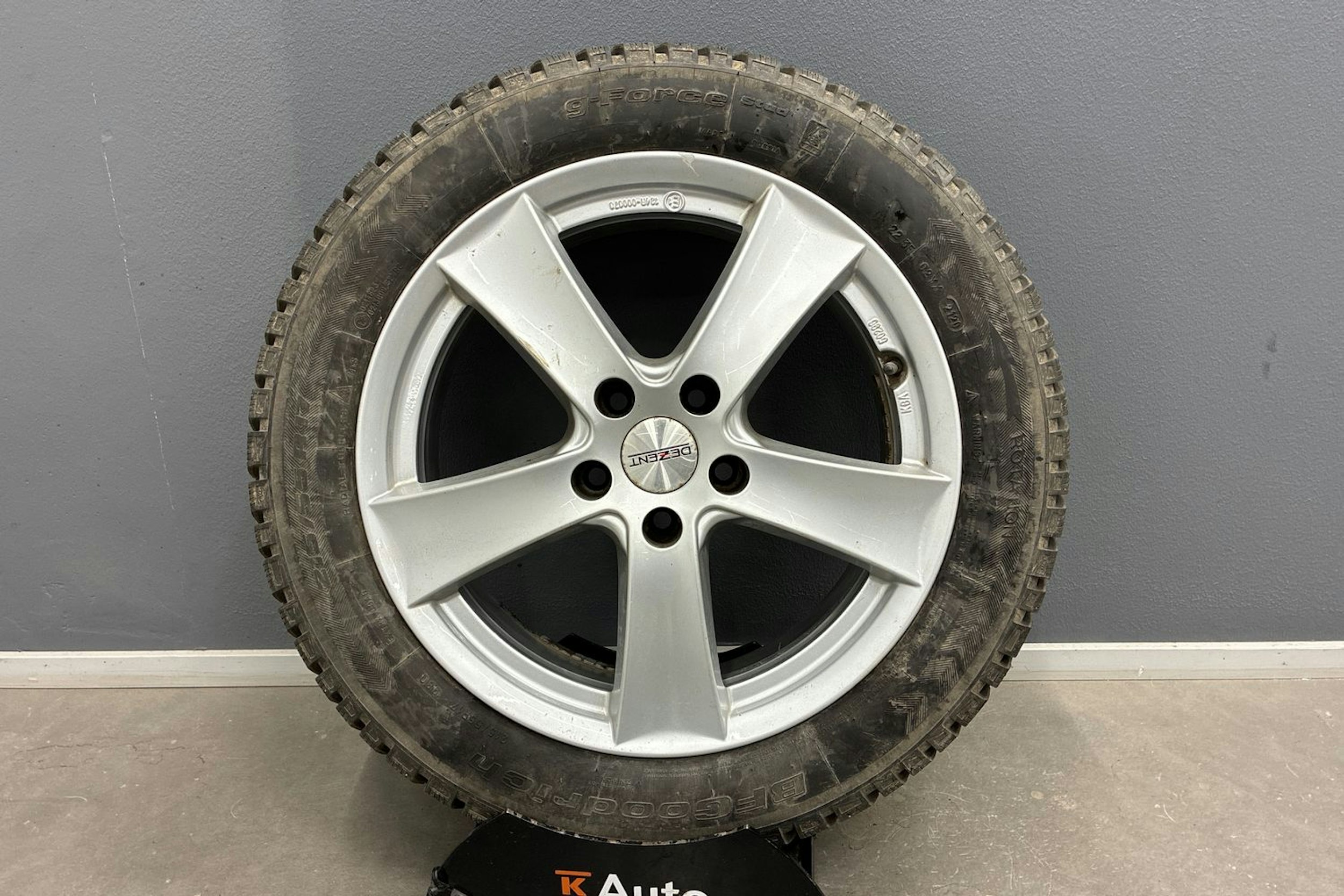 Harmaa Volkswagen PASSAT 2017 kuva 10.