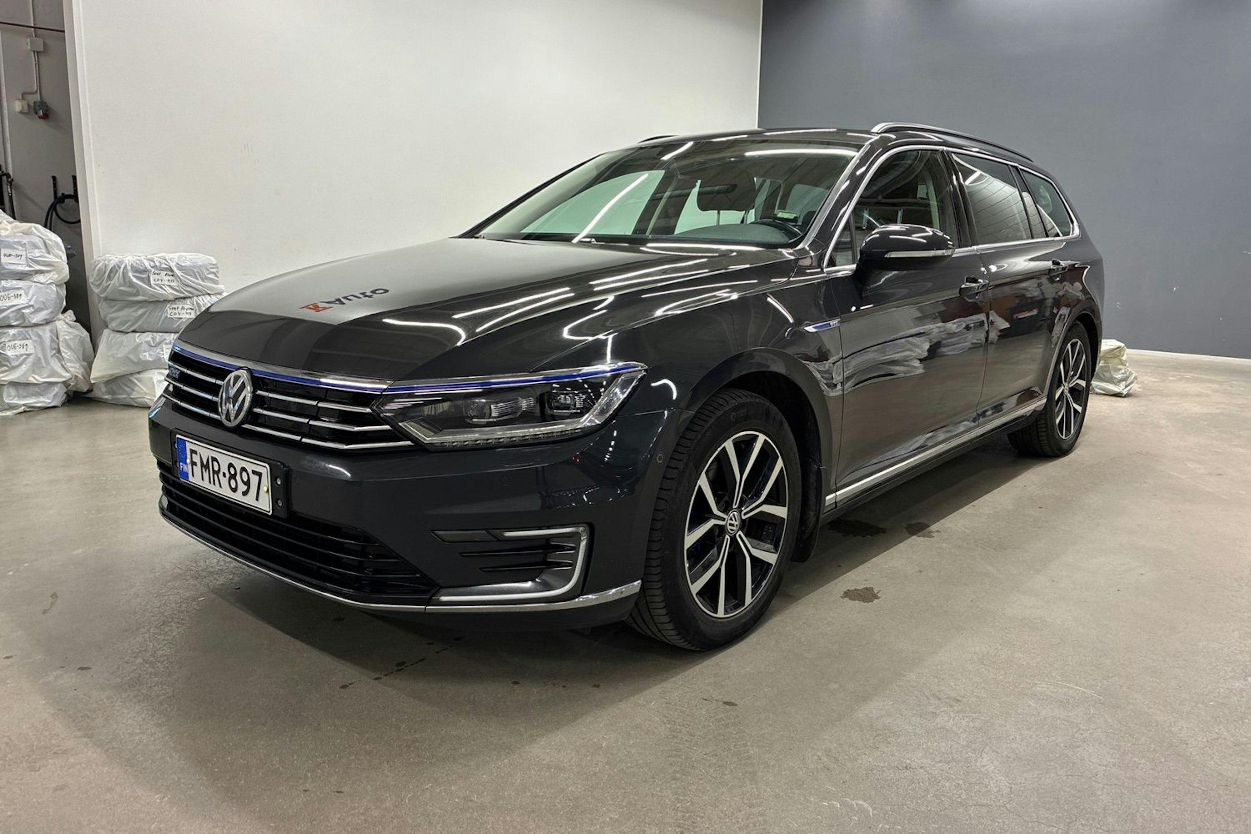 Harmaa Volkswagen PASSAT 2017 kuva 14.