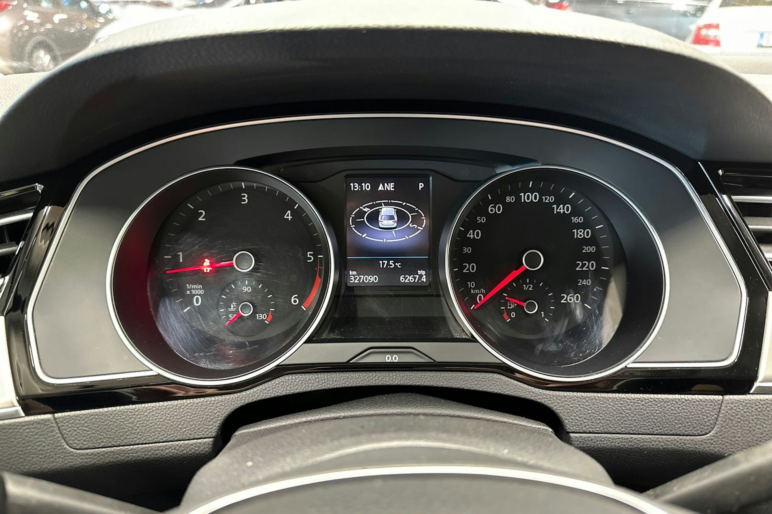 harmaa Volkswagen Passat 2017 kuva 14.