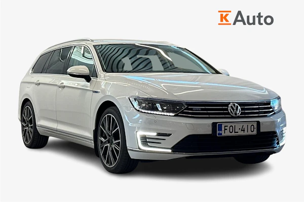 Volkswagen Passat Variant GTE Plug-In Hybrid 160 kW (218 hv) DSG-automaatti