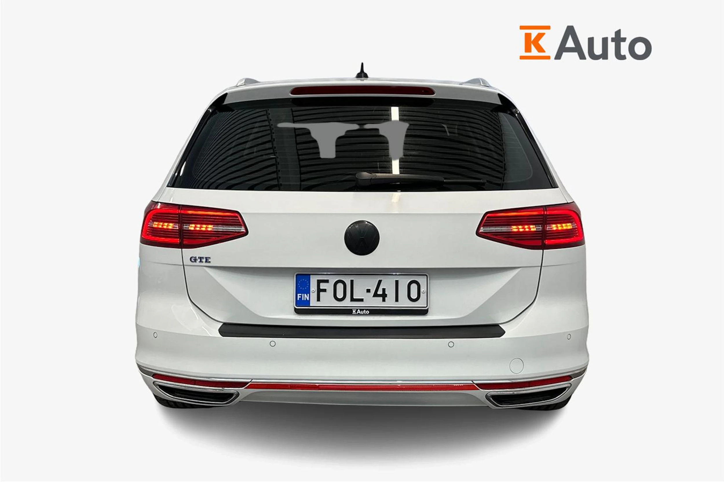 valkoinen Volkswagen Passat 2017 kuva 4.