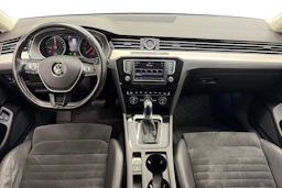 Harmaa Volkswagen PASSAT 2017 kuva 7.