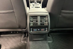 Harmaa Volkswagen PASSAT 2017 kuva 9.