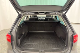 Harmaa Volkswagen PASSAT 2017 kuva 12.