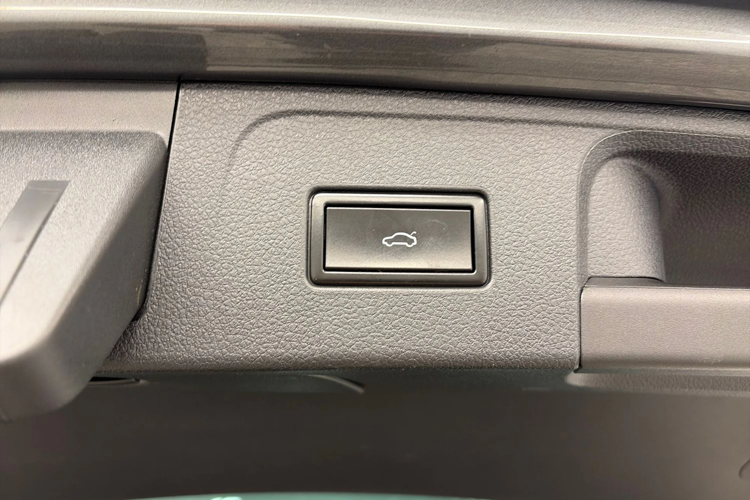 Harmaa Volkswagen PASSAT 2017 kuva 13.